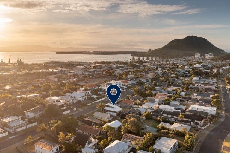 Photo of property in 79a Oceanview Road, Mount Maunganui, 3116