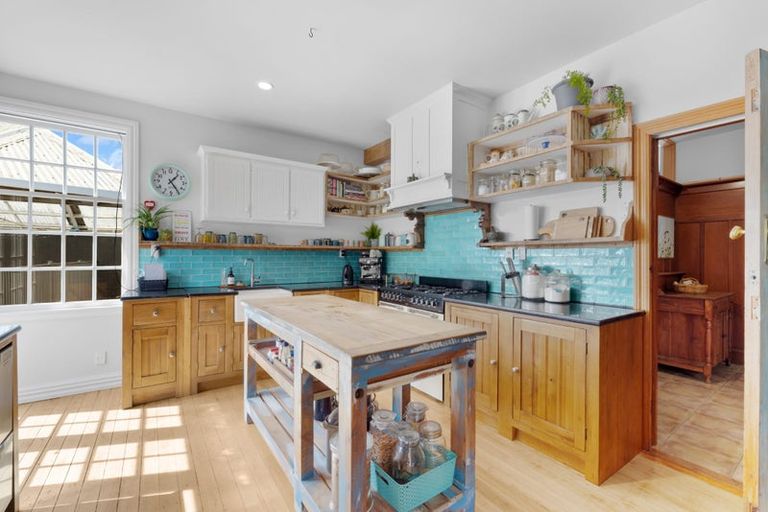 Photo of property in 35 Kainga Road, Kainga, Christchurch, 8083