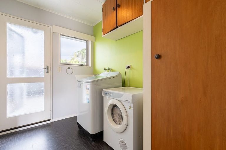 Photo of property in 10b Rimu Street, Waikanae, 5036