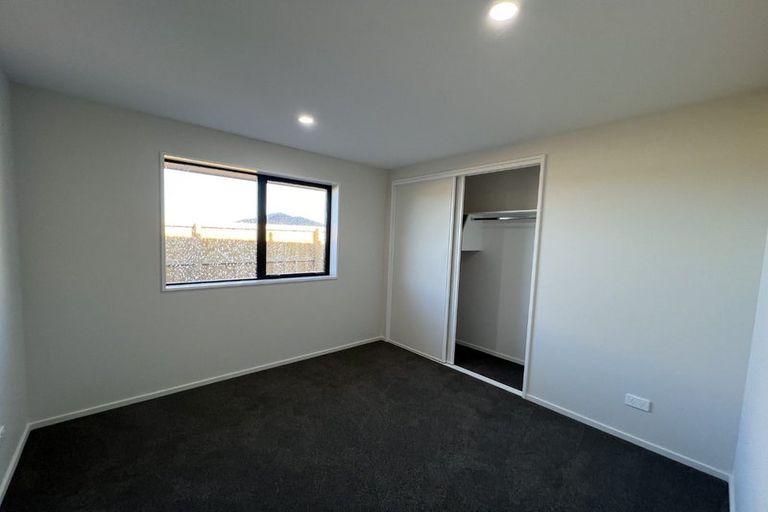 Photo of property in 35 Cousins Street, Woodend, 7691