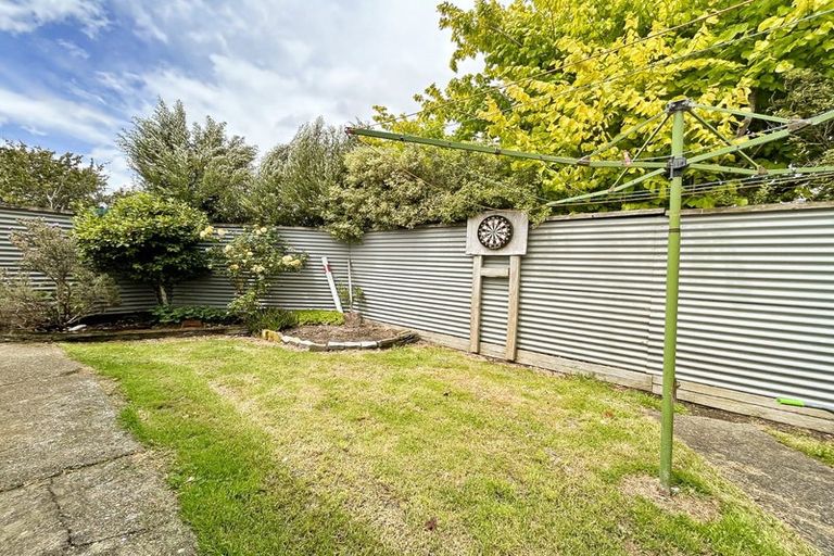 Photo of property in 11 Charles Street, Grasmere, Invercargill, 9810