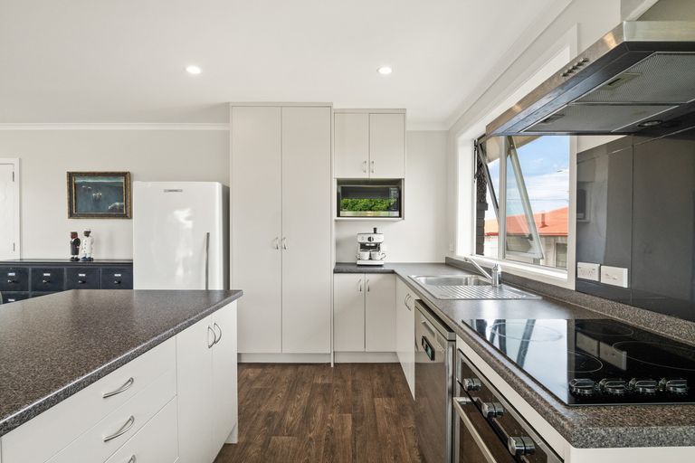 Photo of property in 158 Mornington Road, Kenmure, Dunedin, 9011