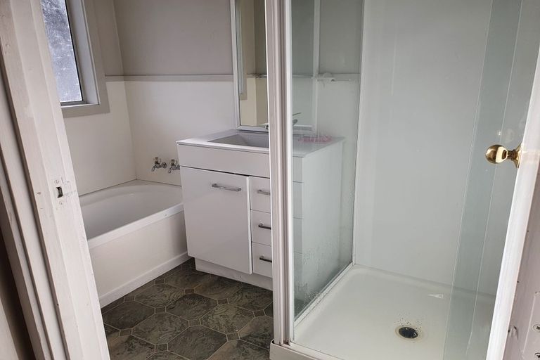 Photo of property in 59 Zita Maria Drive, Massey, Auckland, 0614