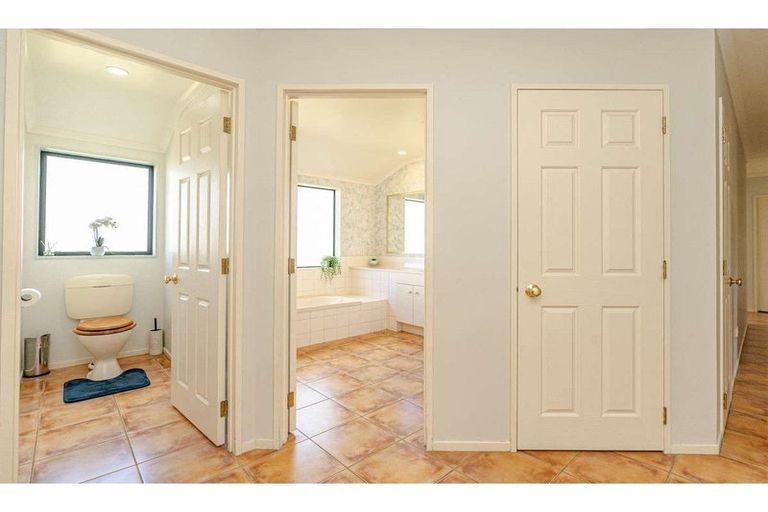 Photo of property in 14 Equestrian Drive, Kerikeri, 0294