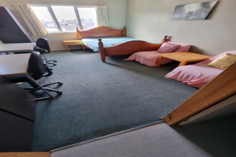 Photo of property in 12 Martin Square, Te Aro, Wellington, 6011