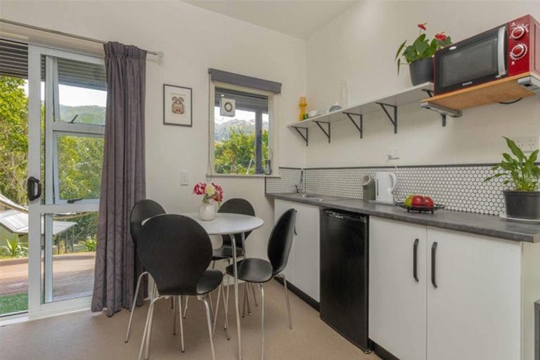 Photo of property in 51 Handyside Street, Tawa, Wellington, 5028