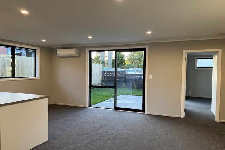 Photo of property in 2/41 Kenney Crescent, Fairfield, Hamilton, 3214