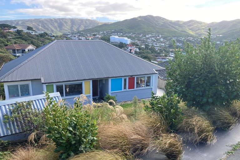 Photo of property in 11 Bankot Crescent, Ngaio, Wellington, 6035