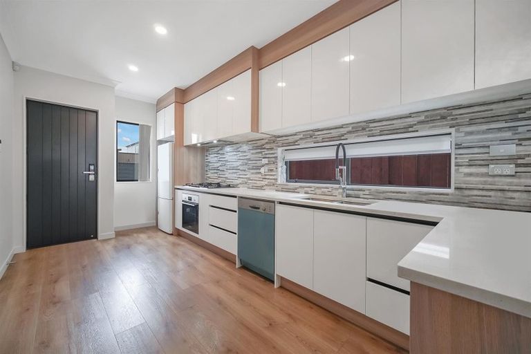 Photo of property in 5 Tetekura Street, Takanini, 2110