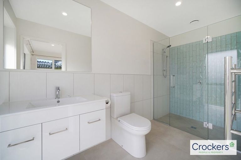 Photo of property in 1522a Old North Road, Helensville, 0875