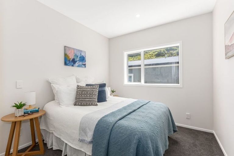 Photo of property in 52 Khandallah Road, Ngaio, Wellington, 6035