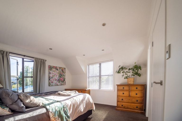 Photo of property in 20 Frye Crescent, Albert Town, Wanaka, 9305