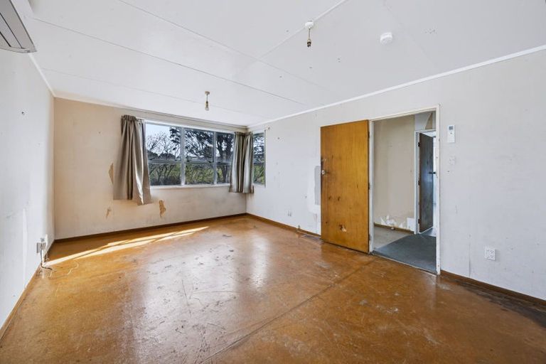 Photo of property in 45 Tavistock Street, Westown, New Plymouth, 4310
