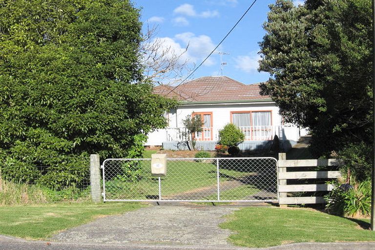 Photo of property in 43 Waitohu Valley Road, Otaki, 5512
