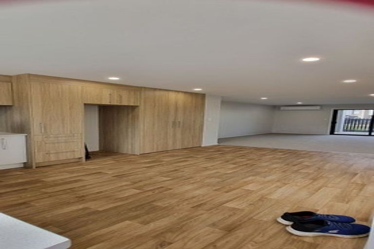 Photo of property in 59 Huri Street, Mangere Bridge, Auckland, 2022