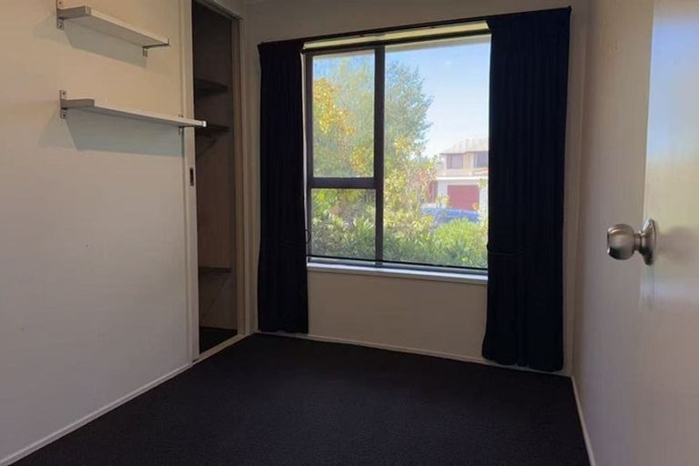 Photo of property in 37 Flower Street, Bryndwr, Christchurch, 8053