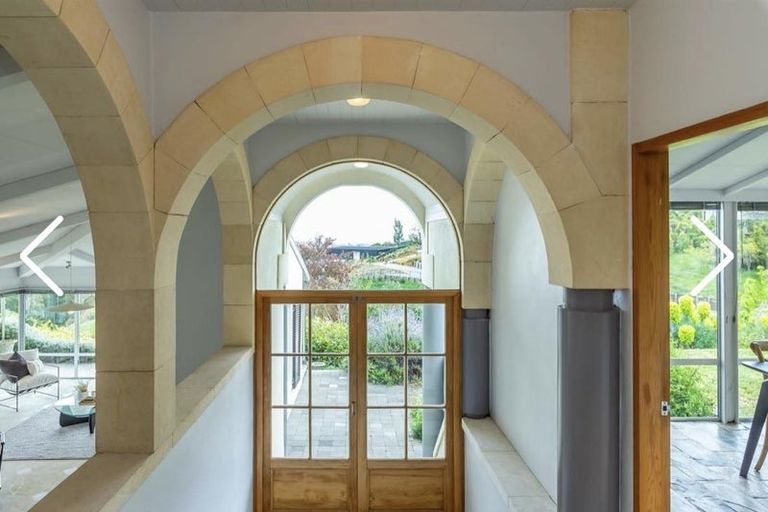 Photo of property in 1 Halcyon Way, Cashmere, Christchurch, 8022