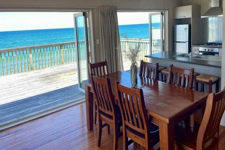 Photo of property in 189 Pukehina Parade, Pukehina, Te Puke, 3189