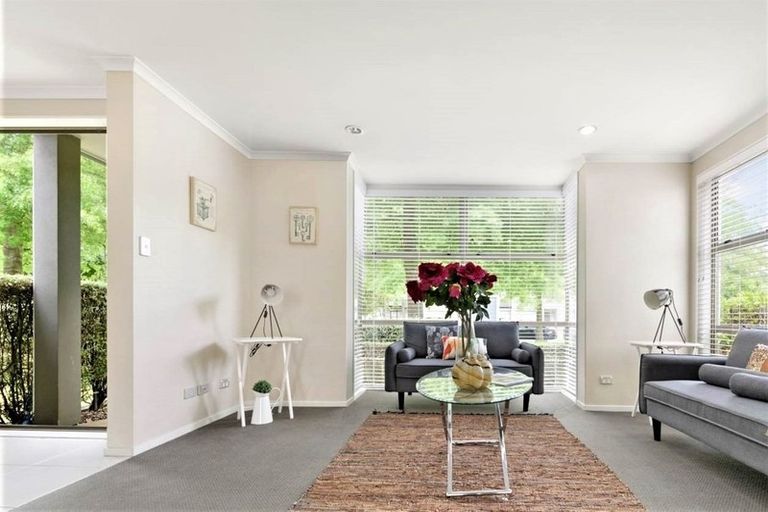 Photo of property in 63 Bruce Pulman Drive, Takanini, 2112