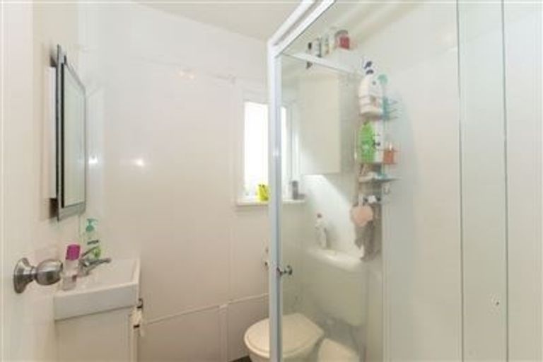 Photo of property in 56 Harbour View Road, Harbour View, Lower Hutt, 5010