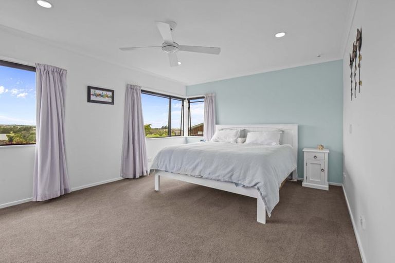 Photo of property in 36 Castaway Place, Gulf Harbour, Whangaparaoa, 0930