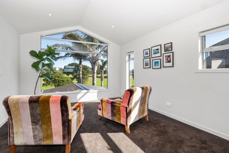 Photo of property in 128b Oceanbeach Road, Mount Maunganui, 3116