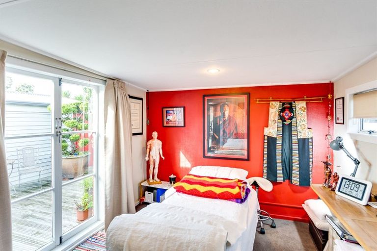 Photo of property in 911 Nelson Street North, Mahora, Hastings, 4120