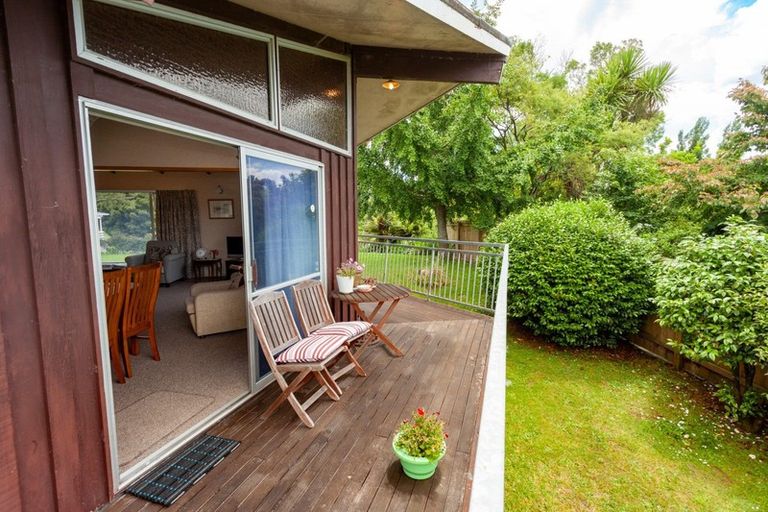 Photo of property in 10 Jordan Place, Tirau, 3410