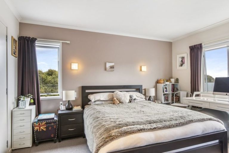 Photo of property in 60b Forrester Drive, Welcome Bay, Tauranga, 3112