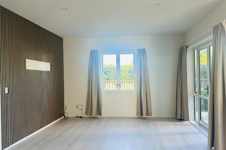 Photo of property in 10 Bellbird Street, Papakura, 2110