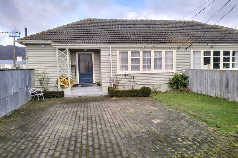 Photo of property in 12 Brees Street, Epuni, Lower Hutt, 5011