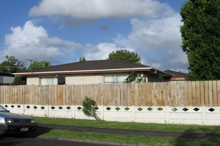 Photo of property in 5b Tina Place, Sunnyhills, Auckland, 2010