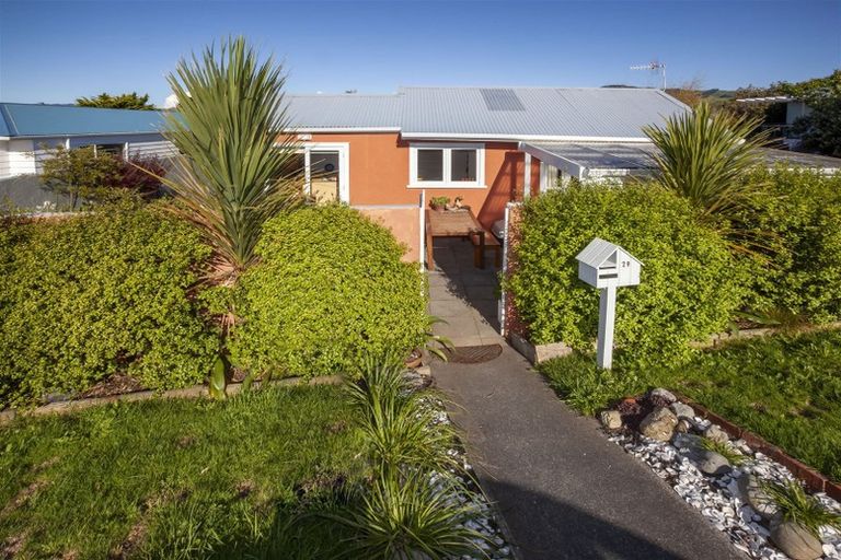 Photo of property in 29 Margaret Road, Raumati Beach, Paraparaumu, 5032