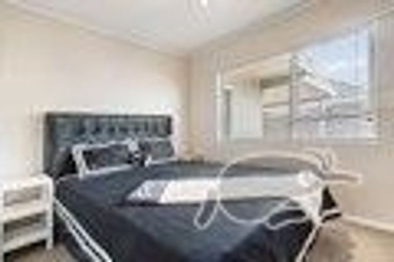 Photo of property in 2/37 Galvan Avenue, Sunnyhills, Auckland, 2010
