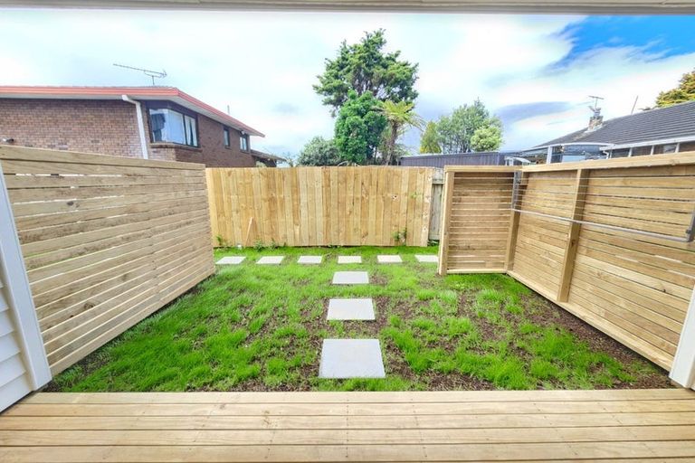 Photo of property in 3/8 Short Street, Papakura, 2110