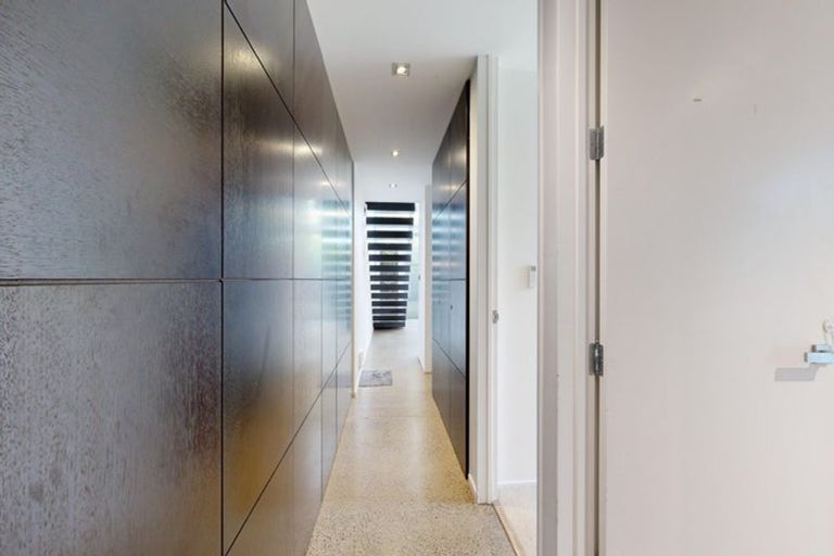 Photo of property in 27b Mana Street, Vogeltown, Wellington, 6021