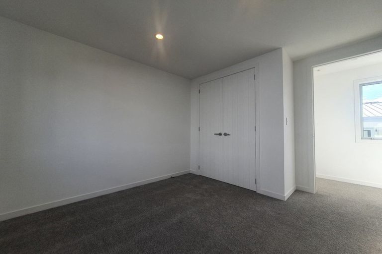 Photo of property in 38 Kea Road, Silverdale, 0932