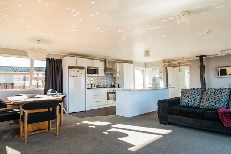 Photo of property in 79 Goldfinch Street, Ohakune, 4625