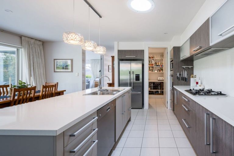 Photo of property in 90 Te Huia Drive, Flagstaff, Hamilton, 3210