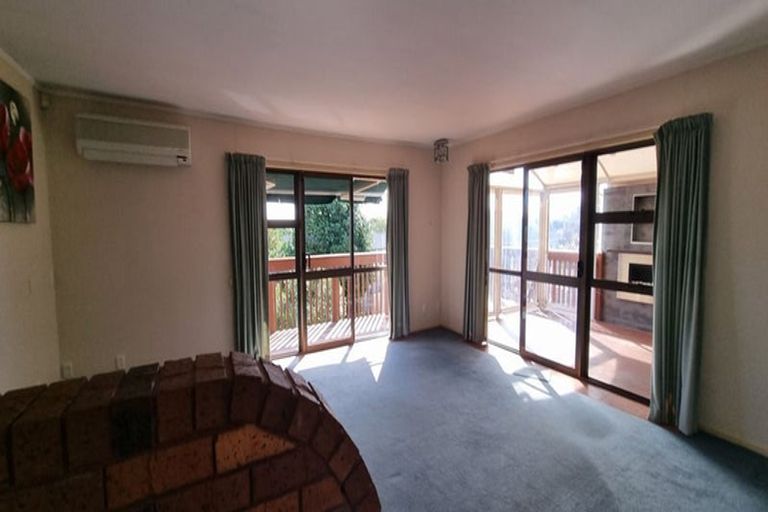 Photo of property in 58 Jandell Crescent, Bucklands Beach, Auckland, 2014