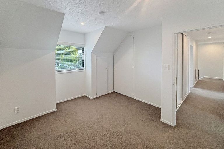 Photo of property in 4/7 Holly Road, Merivale, Christchurch, 8014