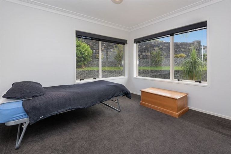 Photo of property in 7 Paisley Street, Mellons Bay, Auckland, 2014