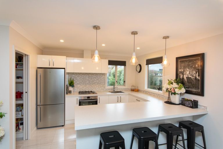 Photo of property in 402a Featherston Street, Palmerston North, 4414