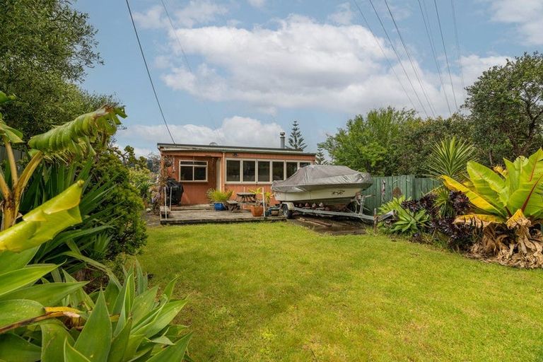 Photo of property in 132b Oakura Road, Oakura, Hikurangi, 0184