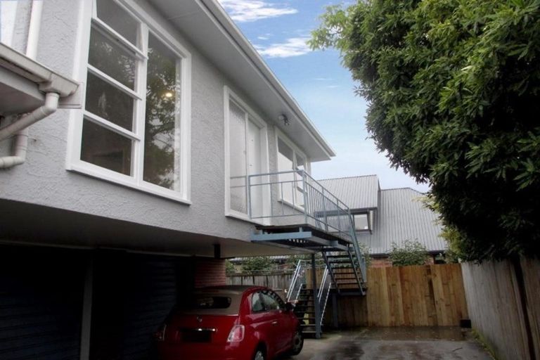 Photo of property in 2/83 Watford Street, Strowan, Christchurch, 8052