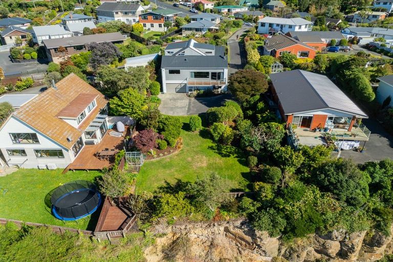 Photo of property in 113 Easther Crescent, Kew, Dunedin, 9012