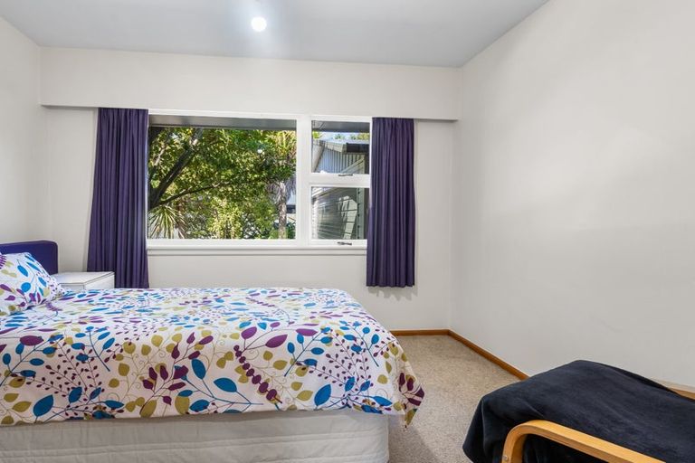 Photo of property in 2/151 Yaldhurst Road, Sockburn, Christchurch, 8042