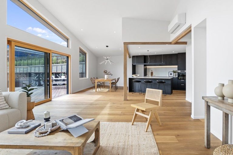 Photo of property in 22 Isobel Matson Lane, Cracroft, Christchurch, 8022