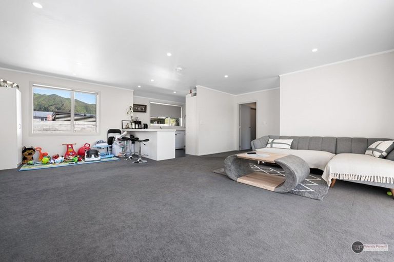 Photo of property in 13a Treadwell Street, Naenae, Lower Hutt, 5011