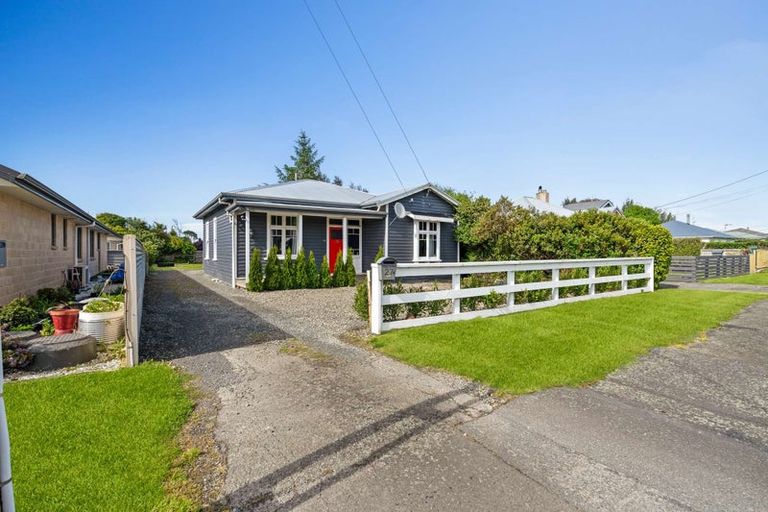 Photo of property in 27 Galway Street, Grasmere, Invercargill, 9810
